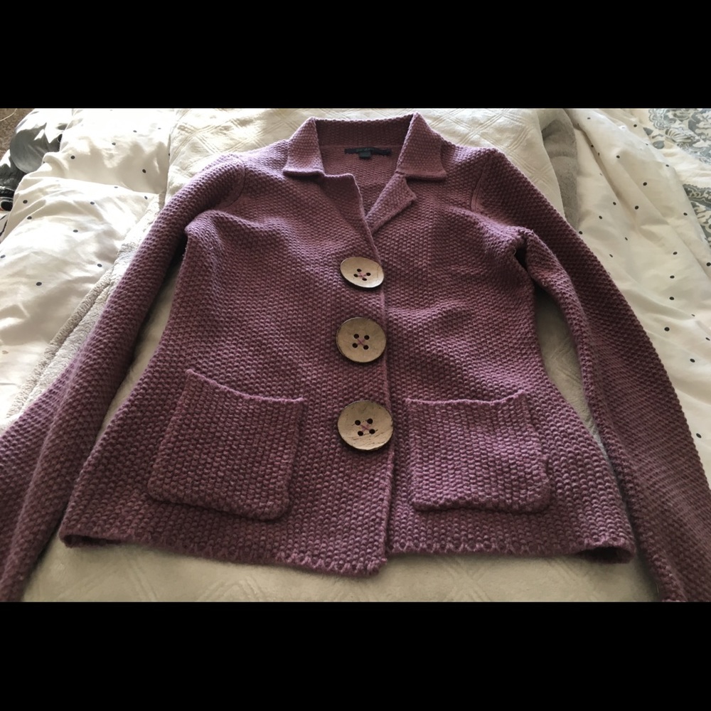 Cardigan sweater